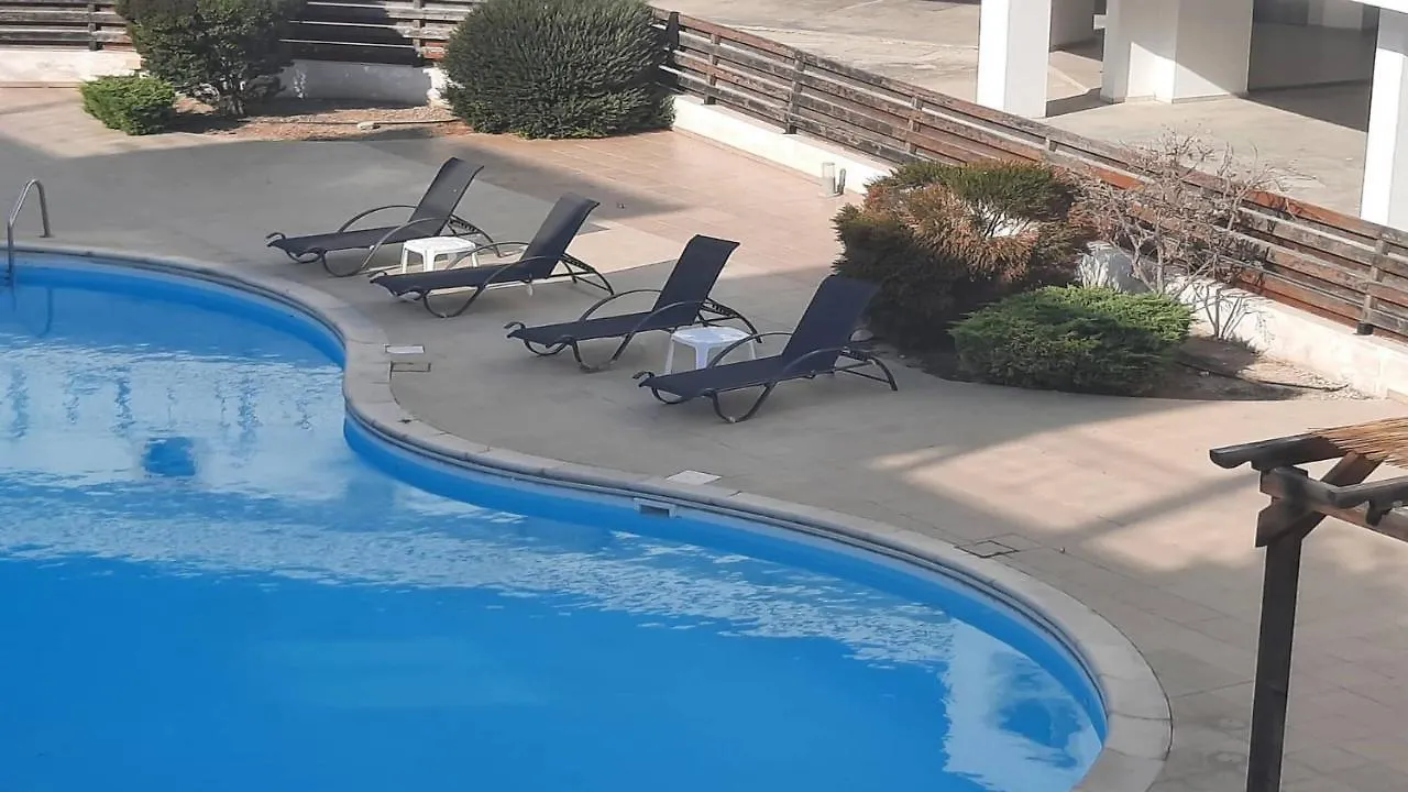Paramount Gardens Resorts C201 라르나카 키프로스