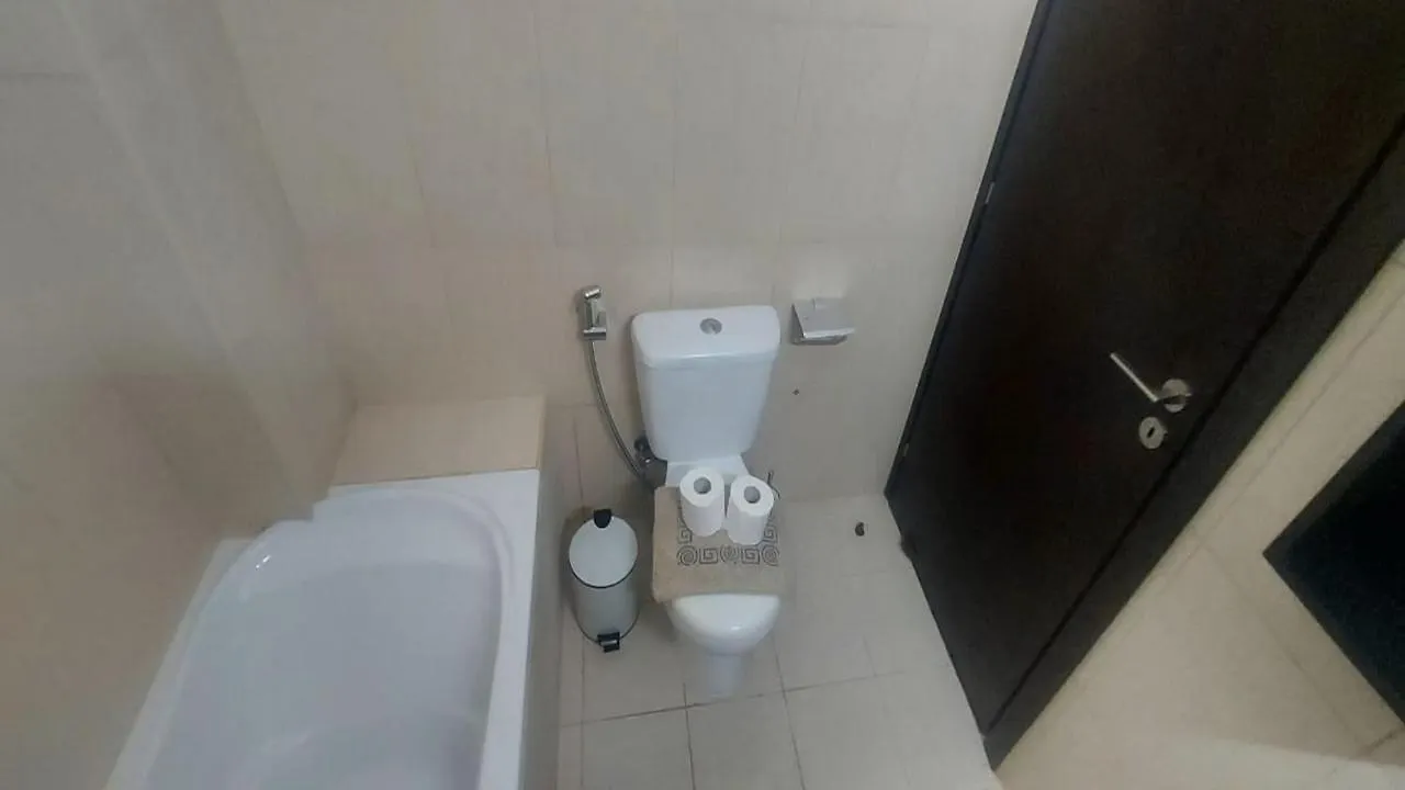 Paramount Gardens Resorts C201 라르나카 0*,