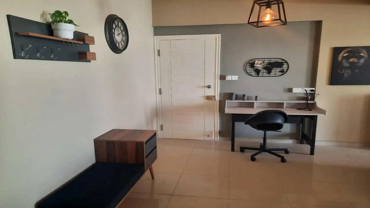 Paramount Gardens Resorts C201 라르나카 0*,  키프로스